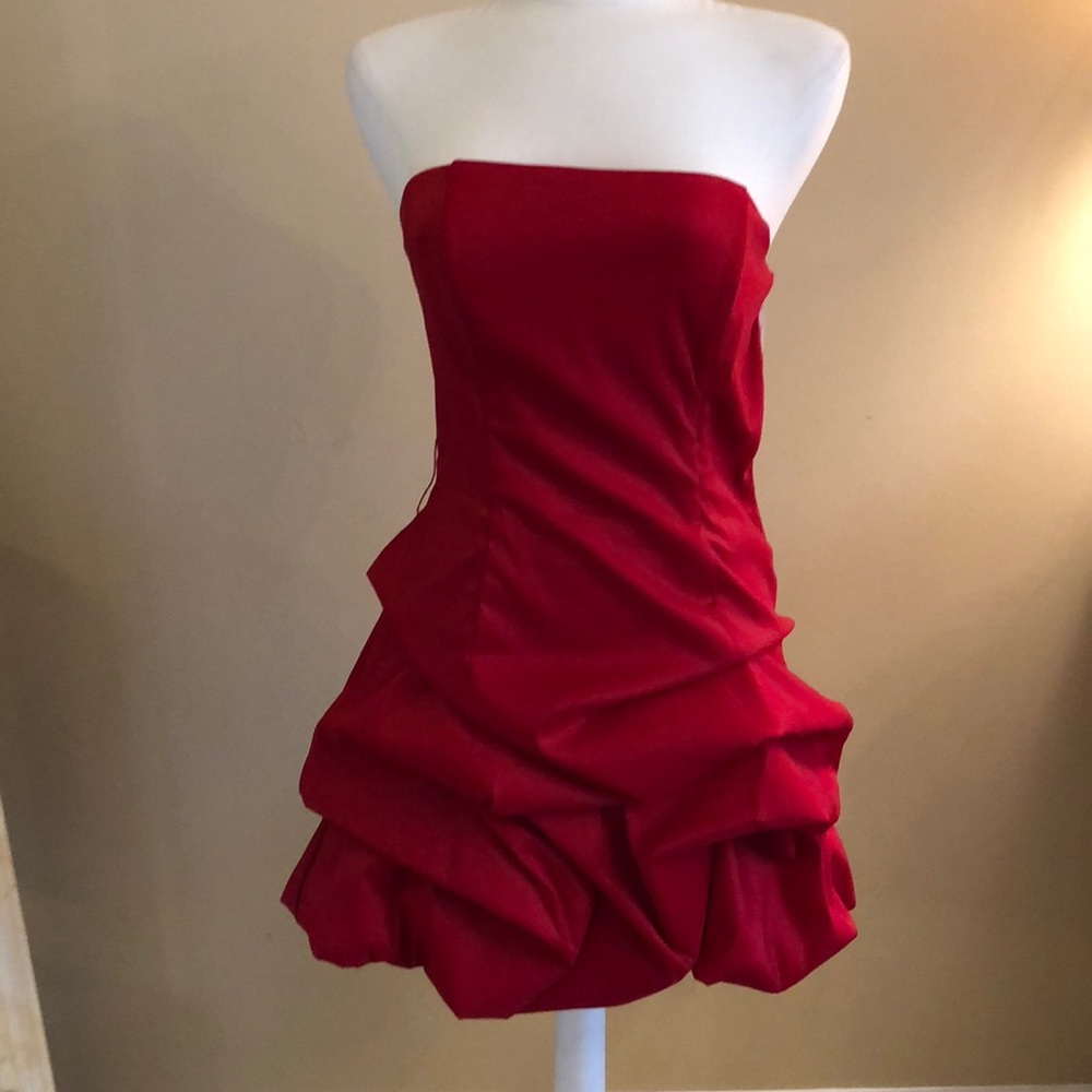 Jessica McClintock red mini dress